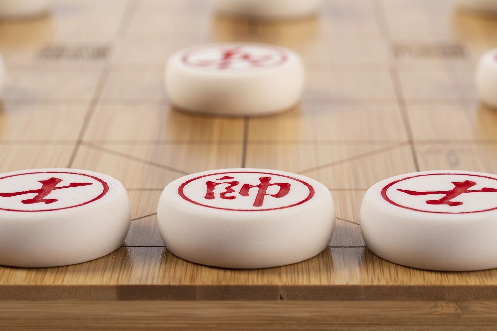 中邮基金换帅！权益规模持续下降，中邮核心成长混合为何业绩垫底？